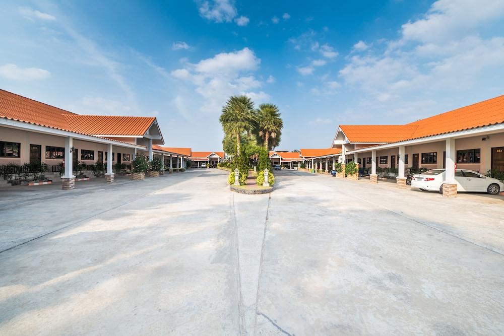 Martina Hotel Surin Ngoại thất bức ảnh