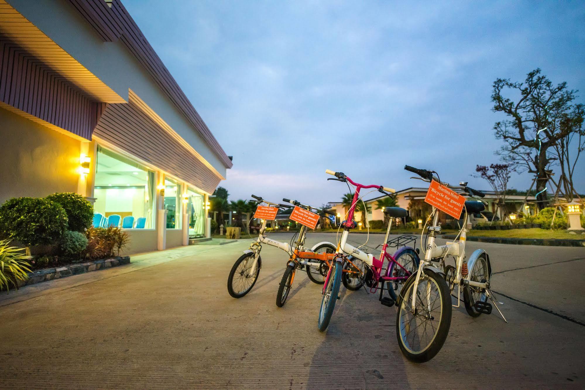 Martina Hotel Surin Ngoại thất bức ảnh