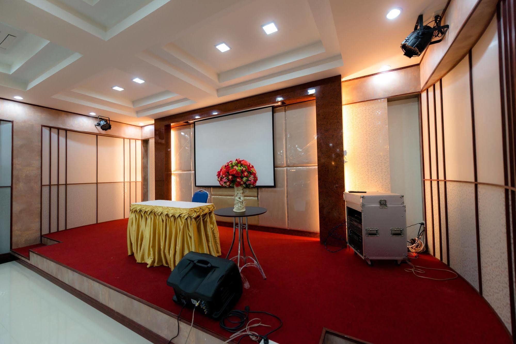 Martina Hotel Surin Ngoại thất bức ảnh
